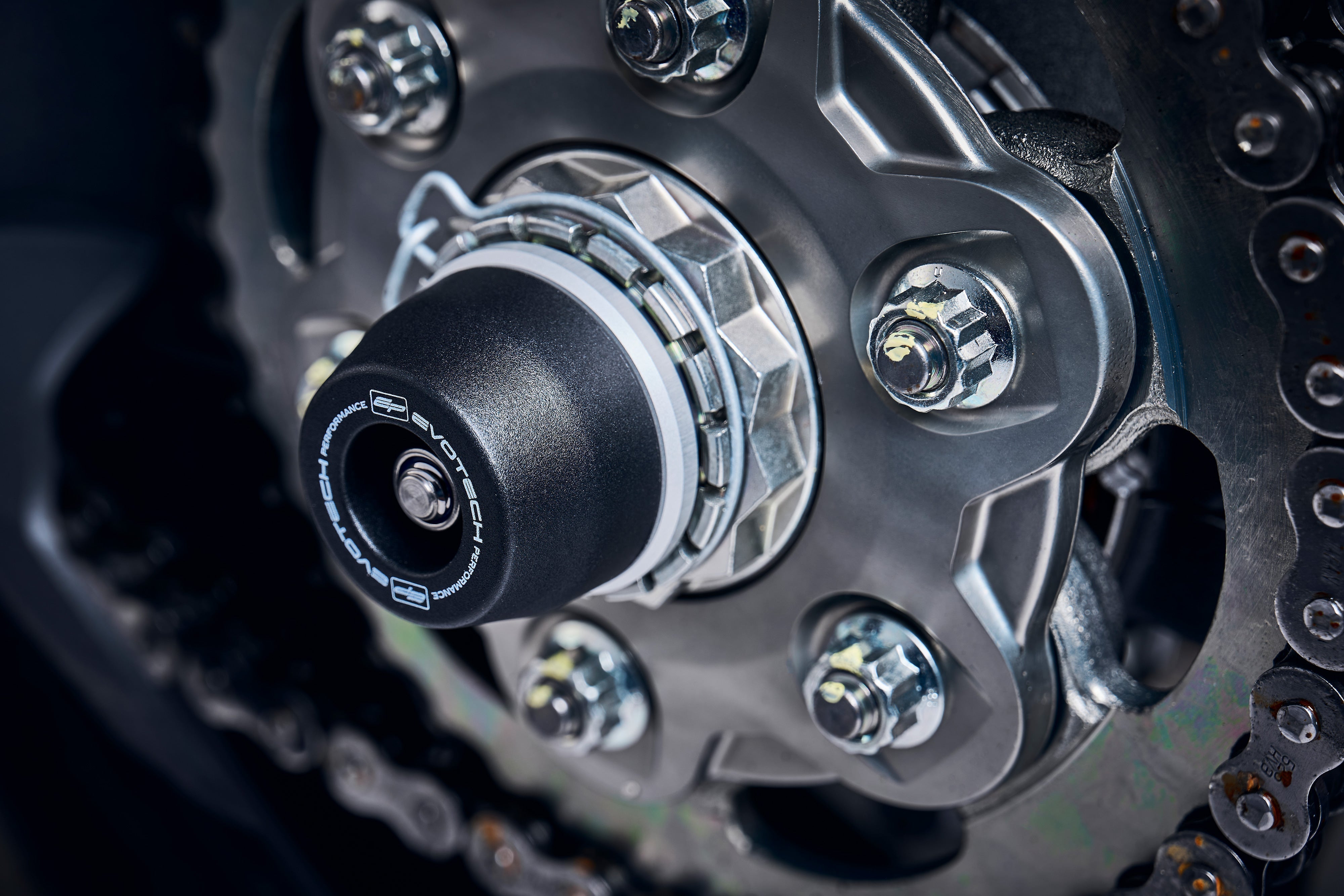 Evotech Rear Spindle Bobbins - Ducati Panigale V4 SP2 30° Anniversario 916 (2024)