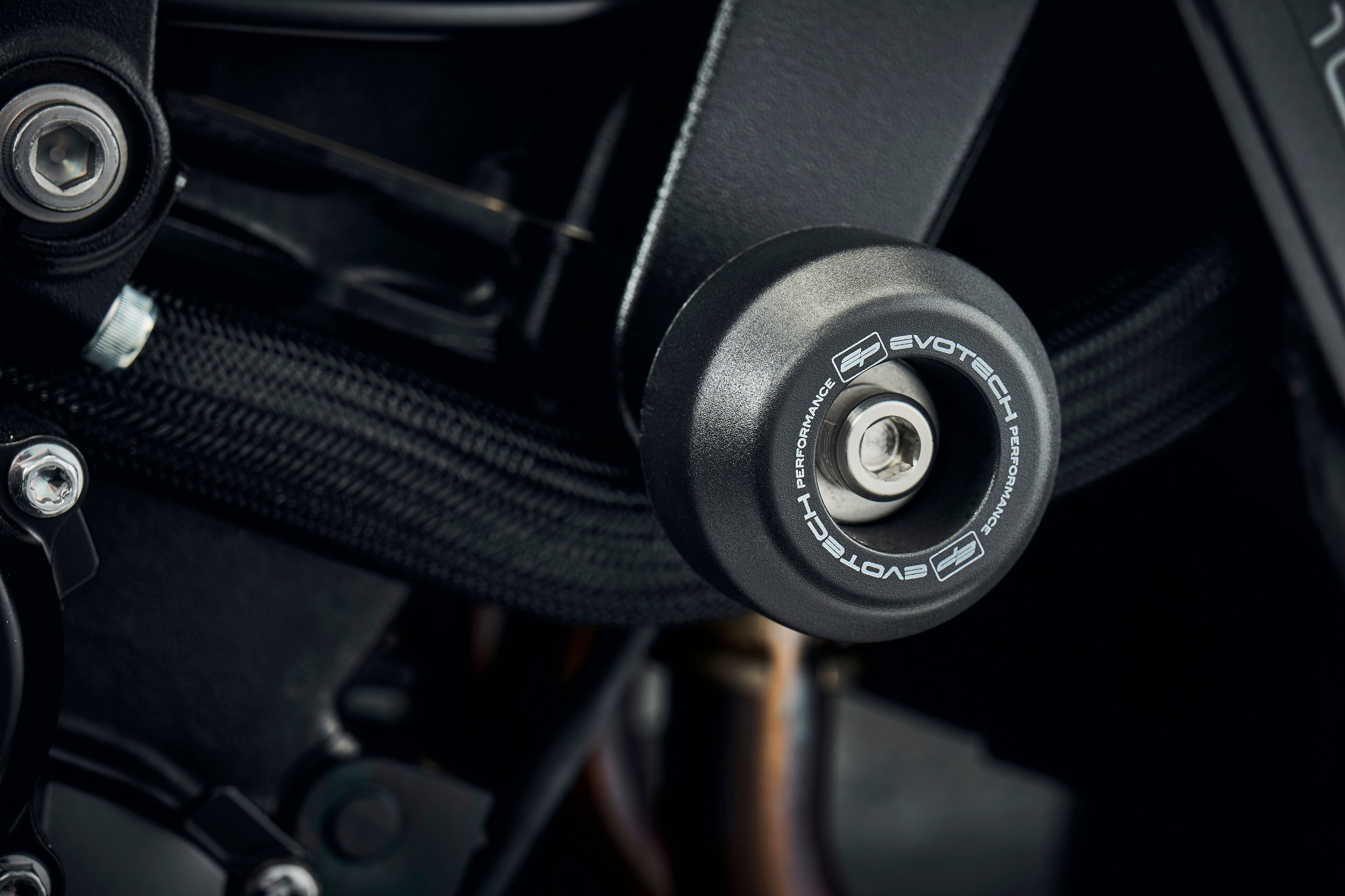 Evotech Crash Bobbins - Suzuki GSX-S1000 (2022+)