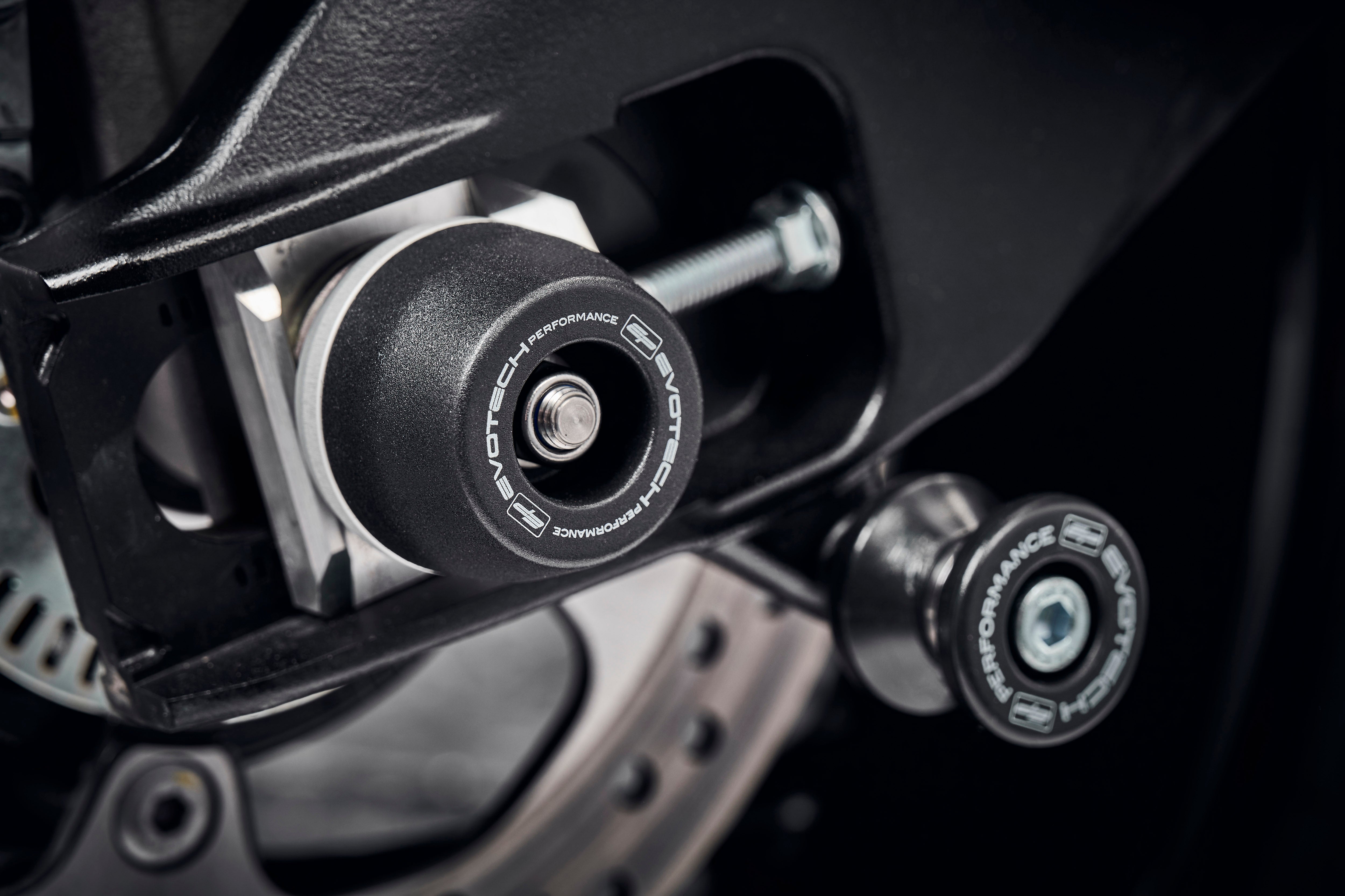 Evotech Spindle Bobbins Kit - Suzuki GSX-S950 (2022+)