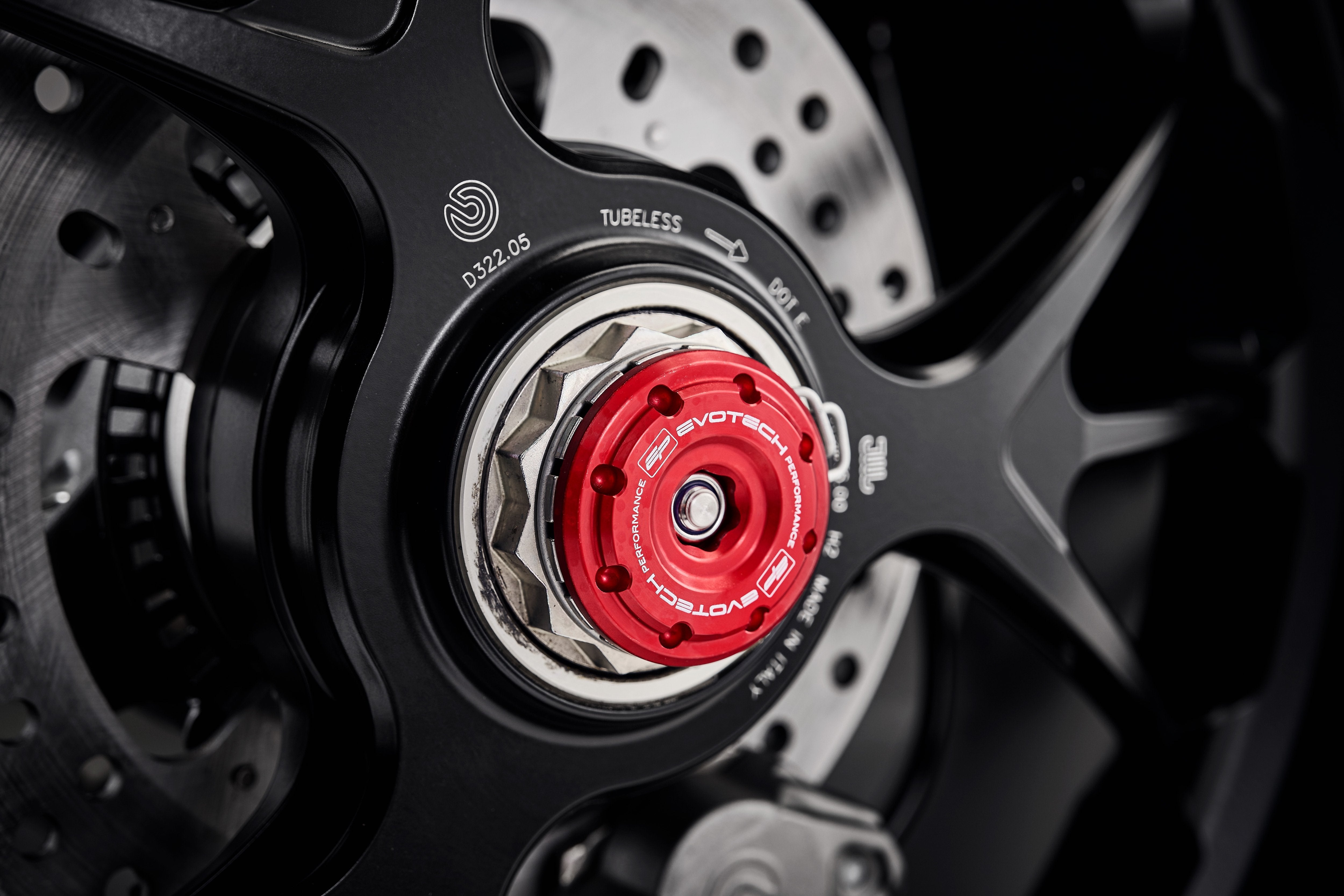 Evotech Rear Spindle Bobbins - Ducati Streetfighter V4 S (2020 - 2024)