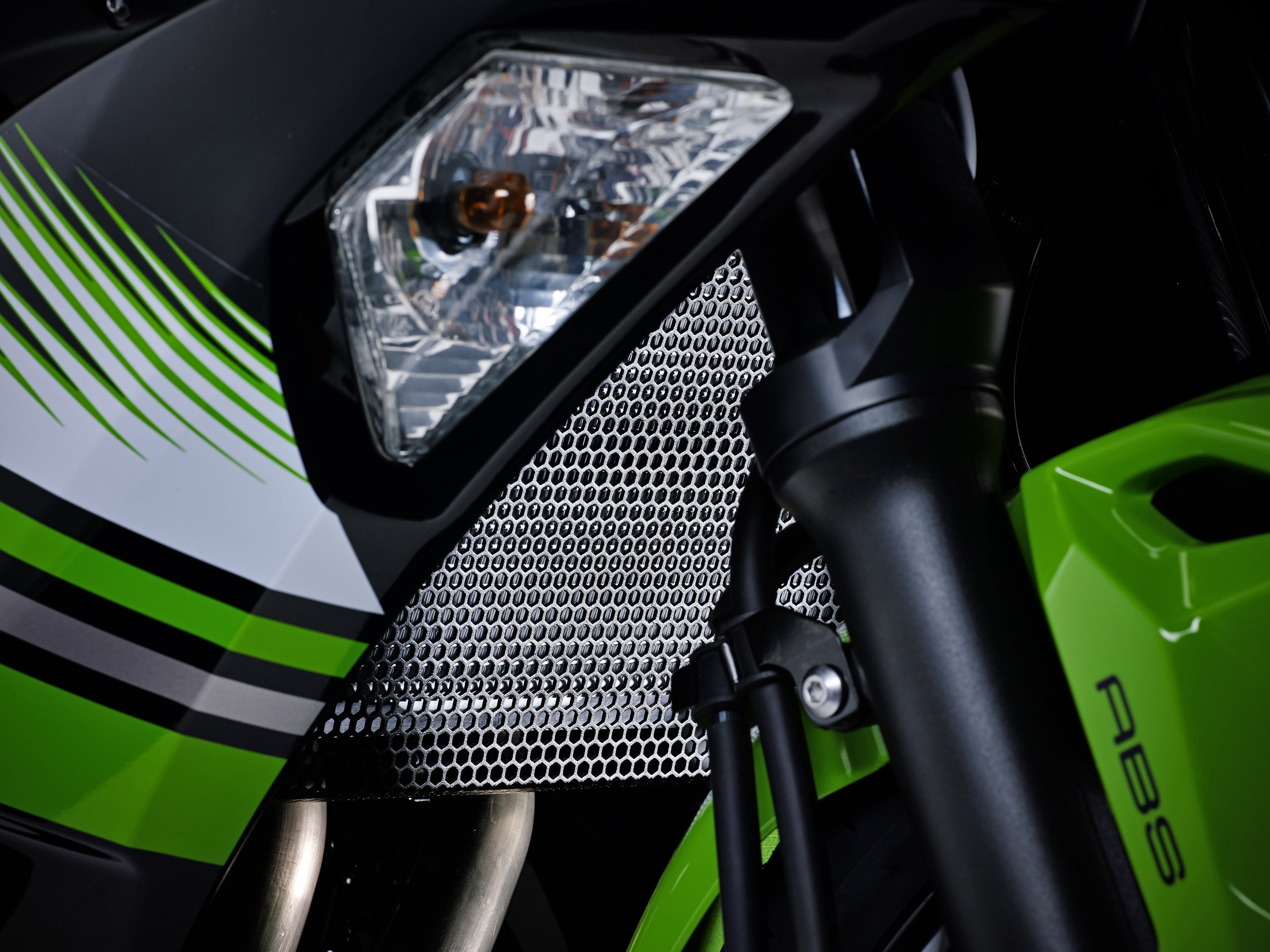 Evotech Radiator Guard - Kawasaki Ninja 650 Tourer (2021 - 2025)