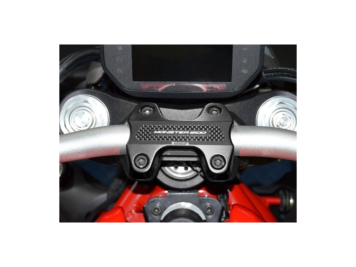 BM04 - HANDLEBAR CLAMP M1200