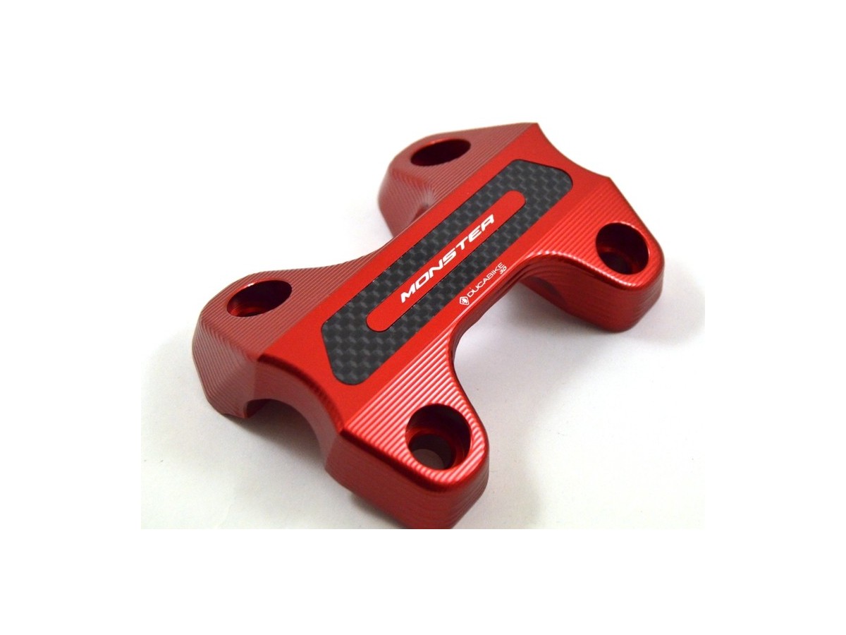 BM05 - HANDLEBAR CLAMP M821