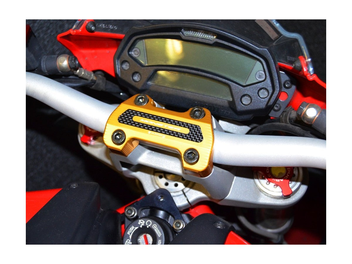 BM06 - HANDLEBAR CLAMP M696