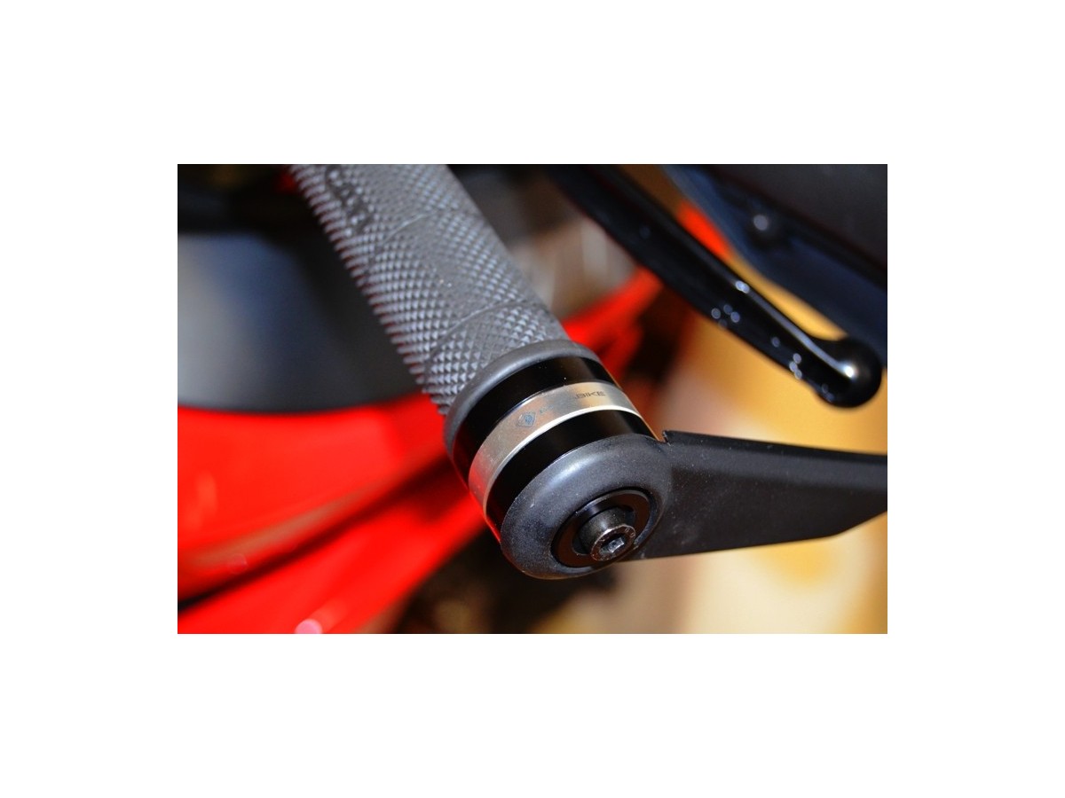 CM04 - HANDLEBAR CAPS MTS