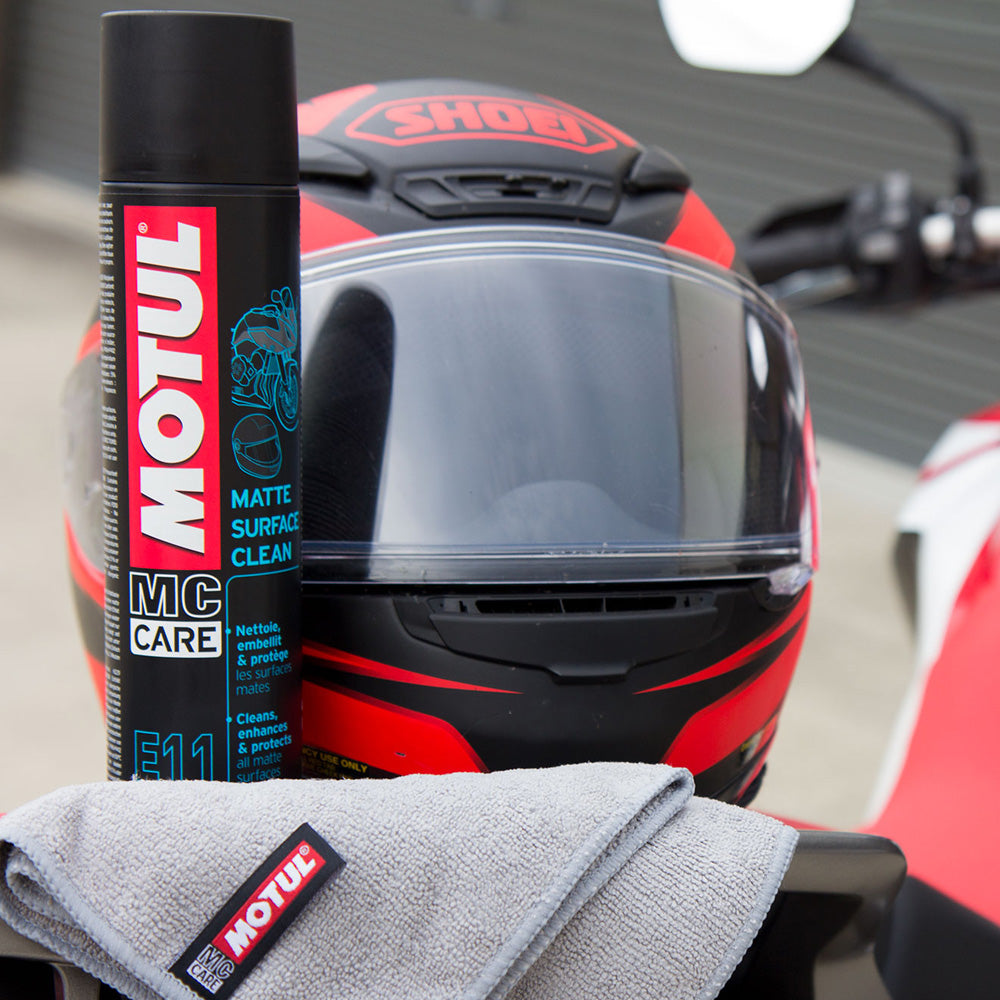 MOTUL E11 Matte Surface Clean Dg2 400ml