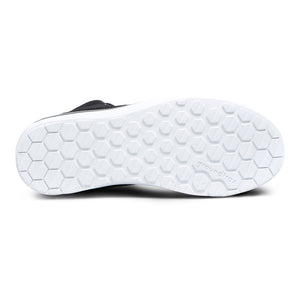 TCX Street 3 WP Black/White 44*
