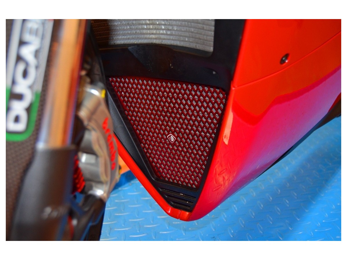 GR08 - PANIGALE V4 OIL RADIATOR GUARD