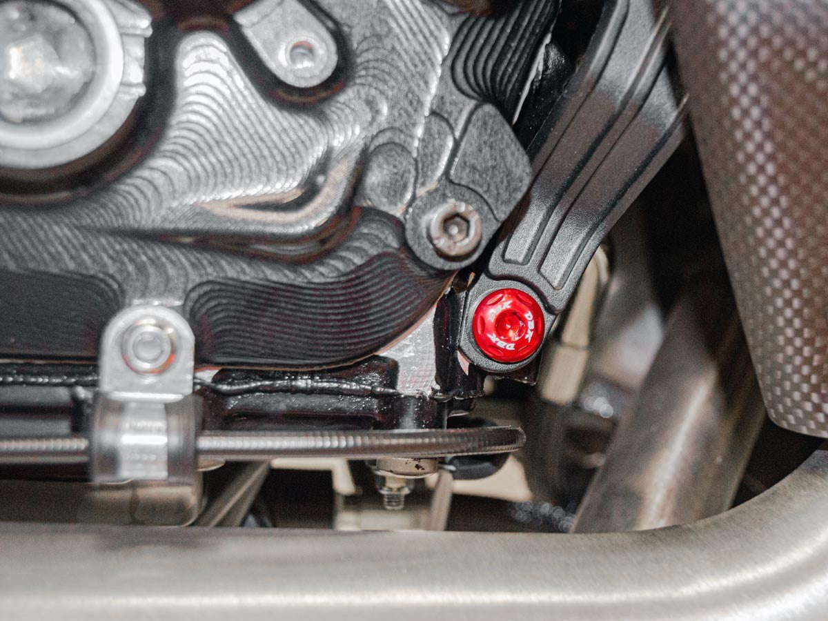 KVT51 - DIAVEL V4 RIGHT FAIRING SUPPORT SCREW