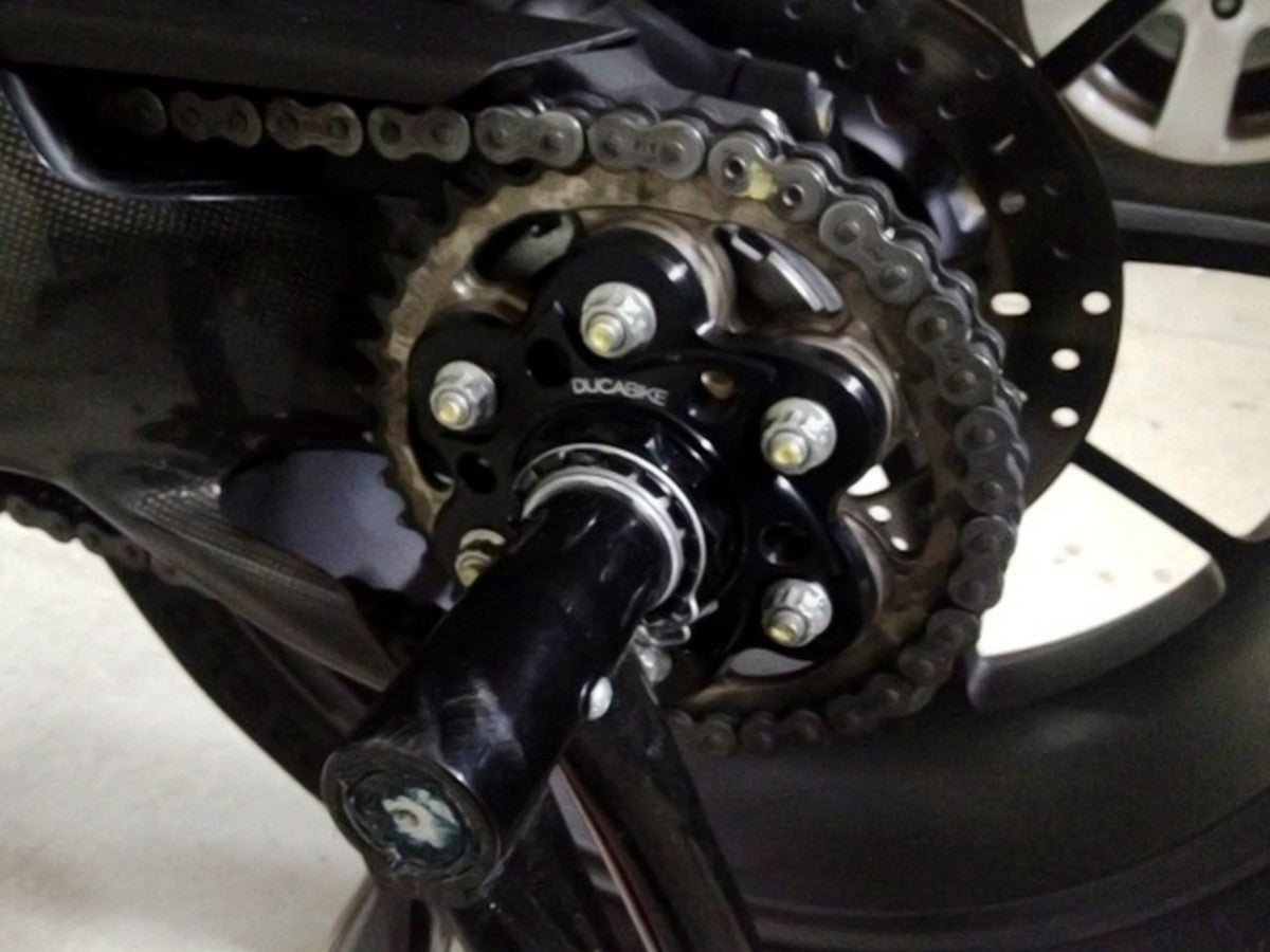 PC6F02 - SPROCKET CARRIER