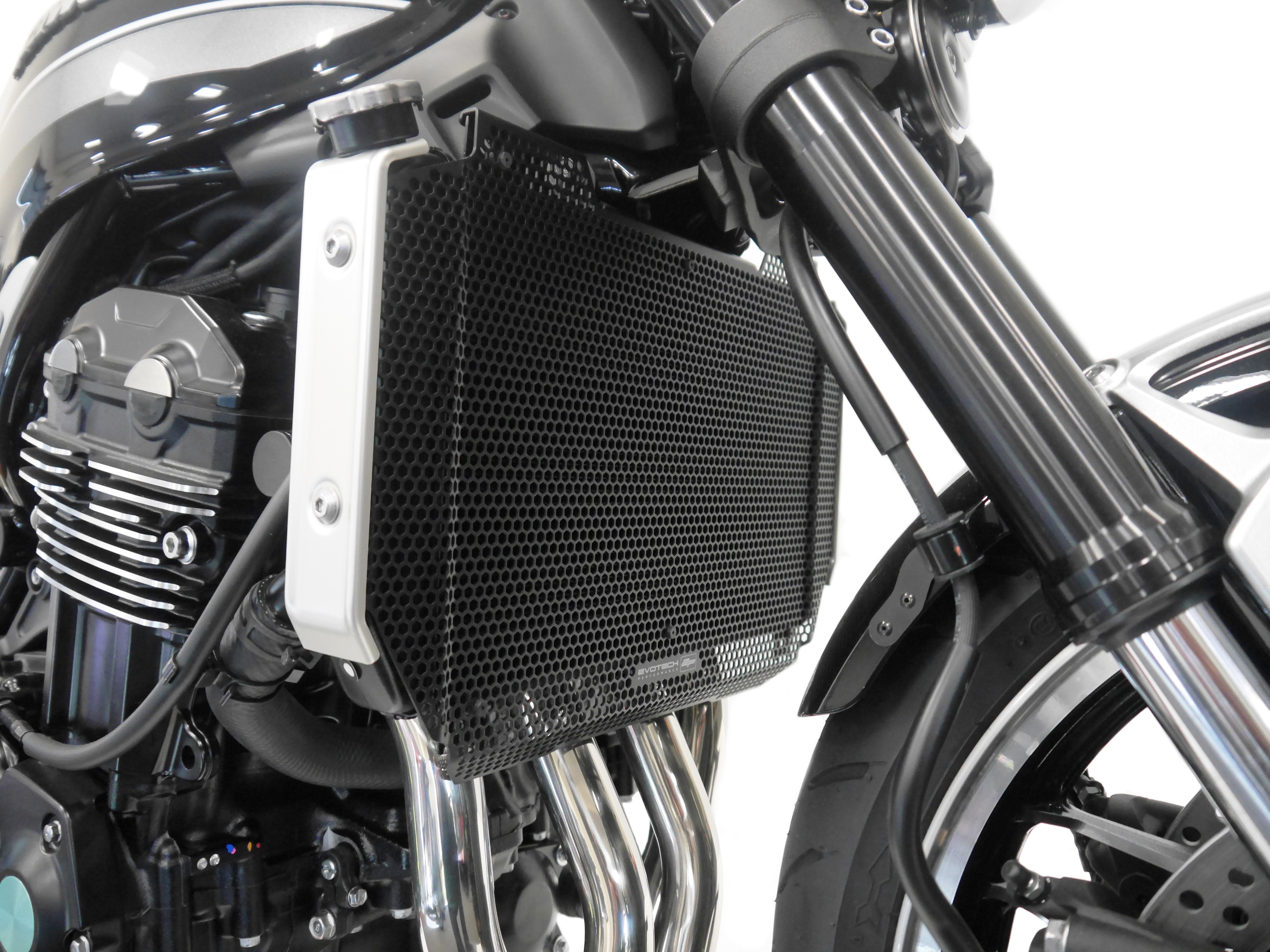 Evotech Kawasaki Z900RS Performance Radiator Guard (2021 - 2022)