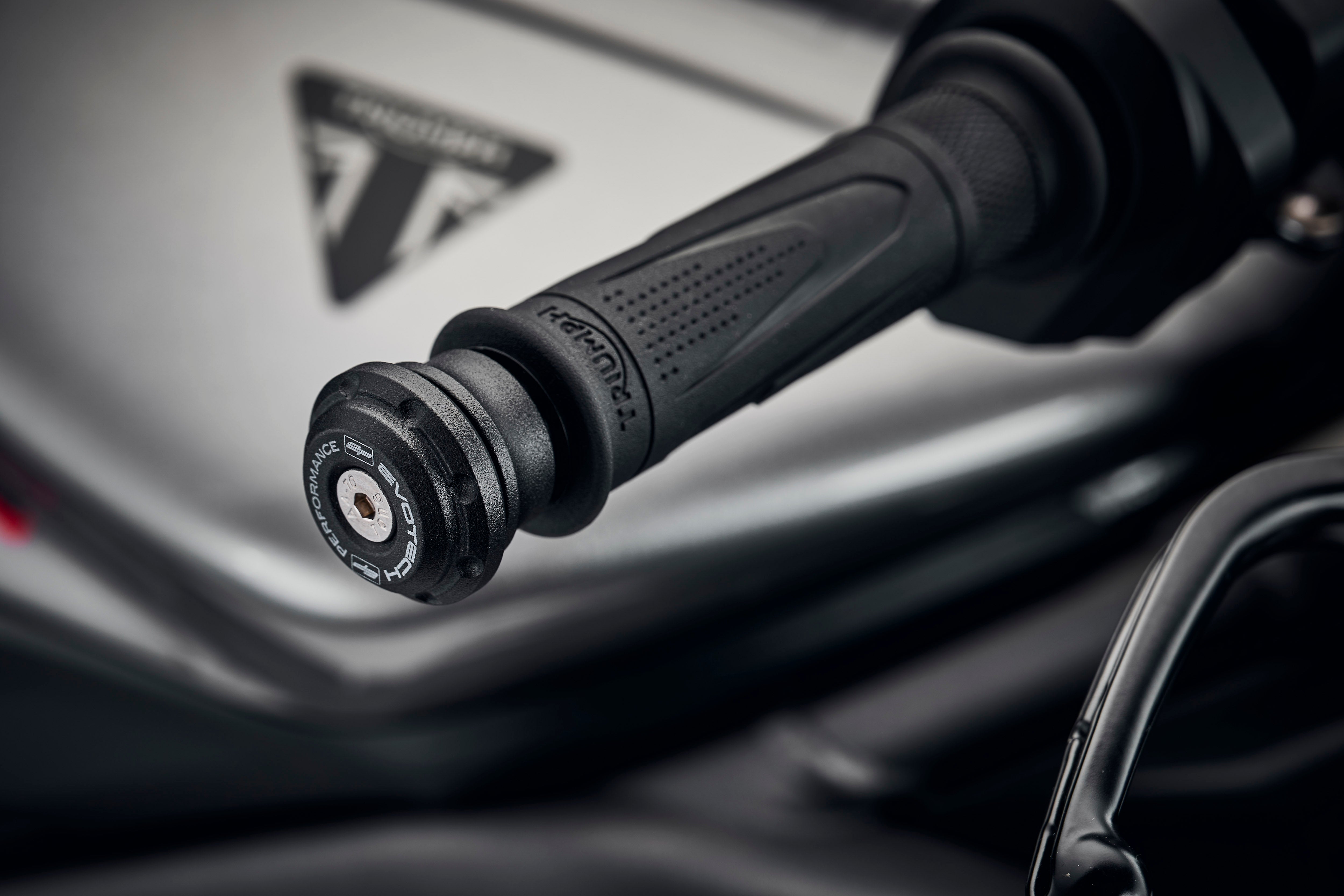 Evotech Bar End Weights (Non Bar End Mirror Version) - Triumph Speed Triple S (2018-2020)