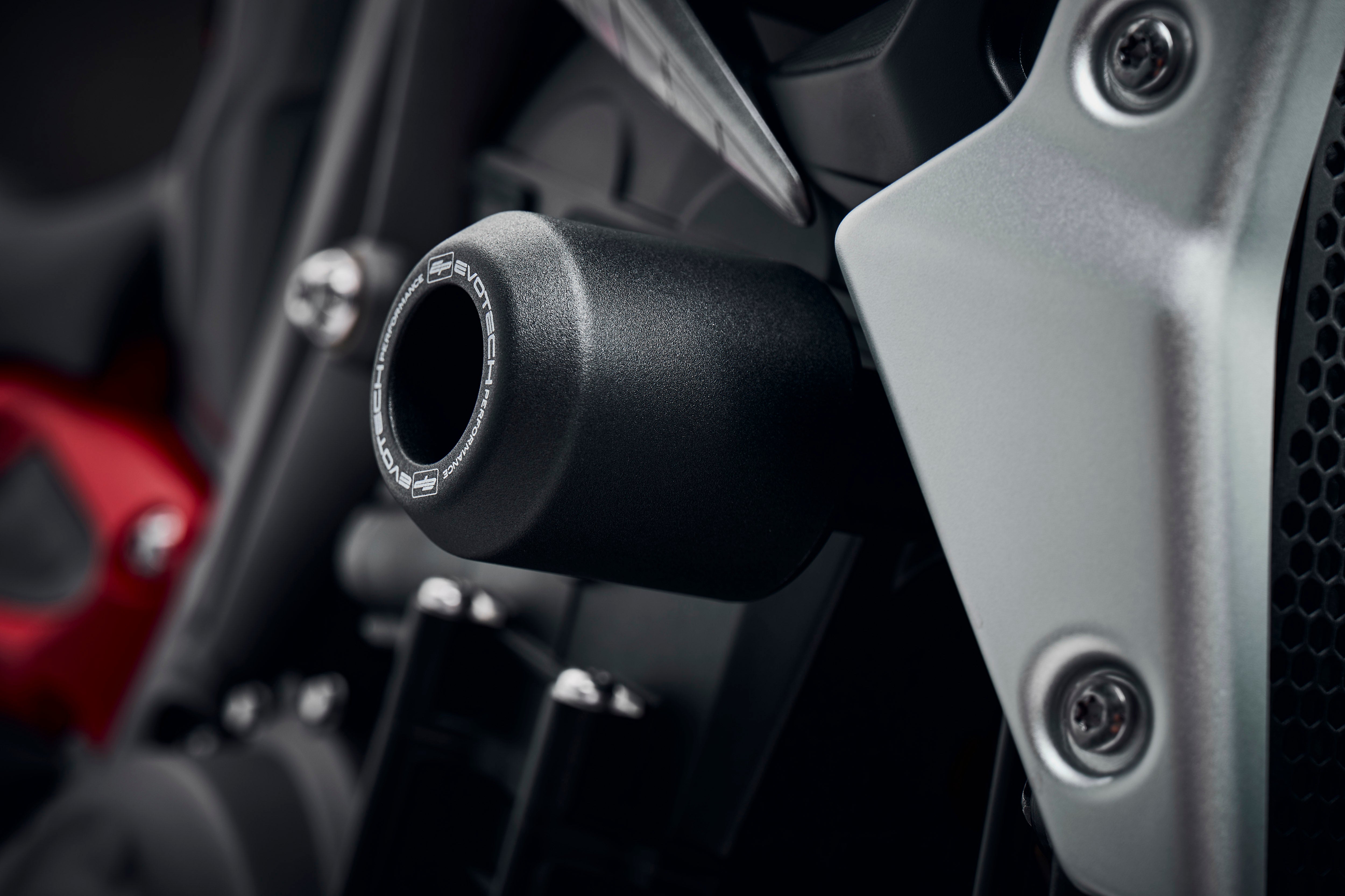 Evotech Crash Bobbins - Triumph Street Triple 765 RX (2026)