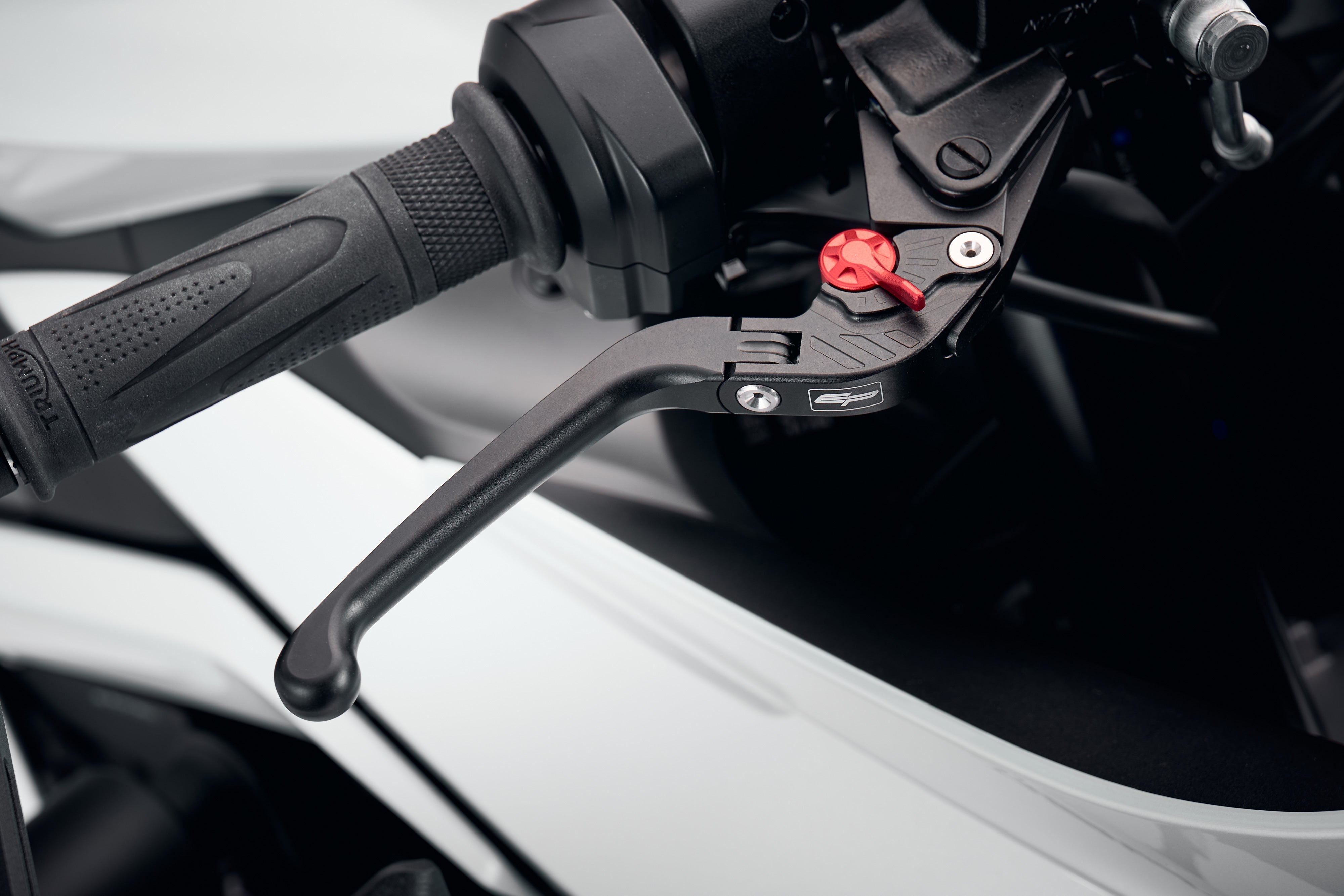 Evotech Evo Folding Clutch and Brake Lever Set - Triumph Daytona 660 (2024+)
