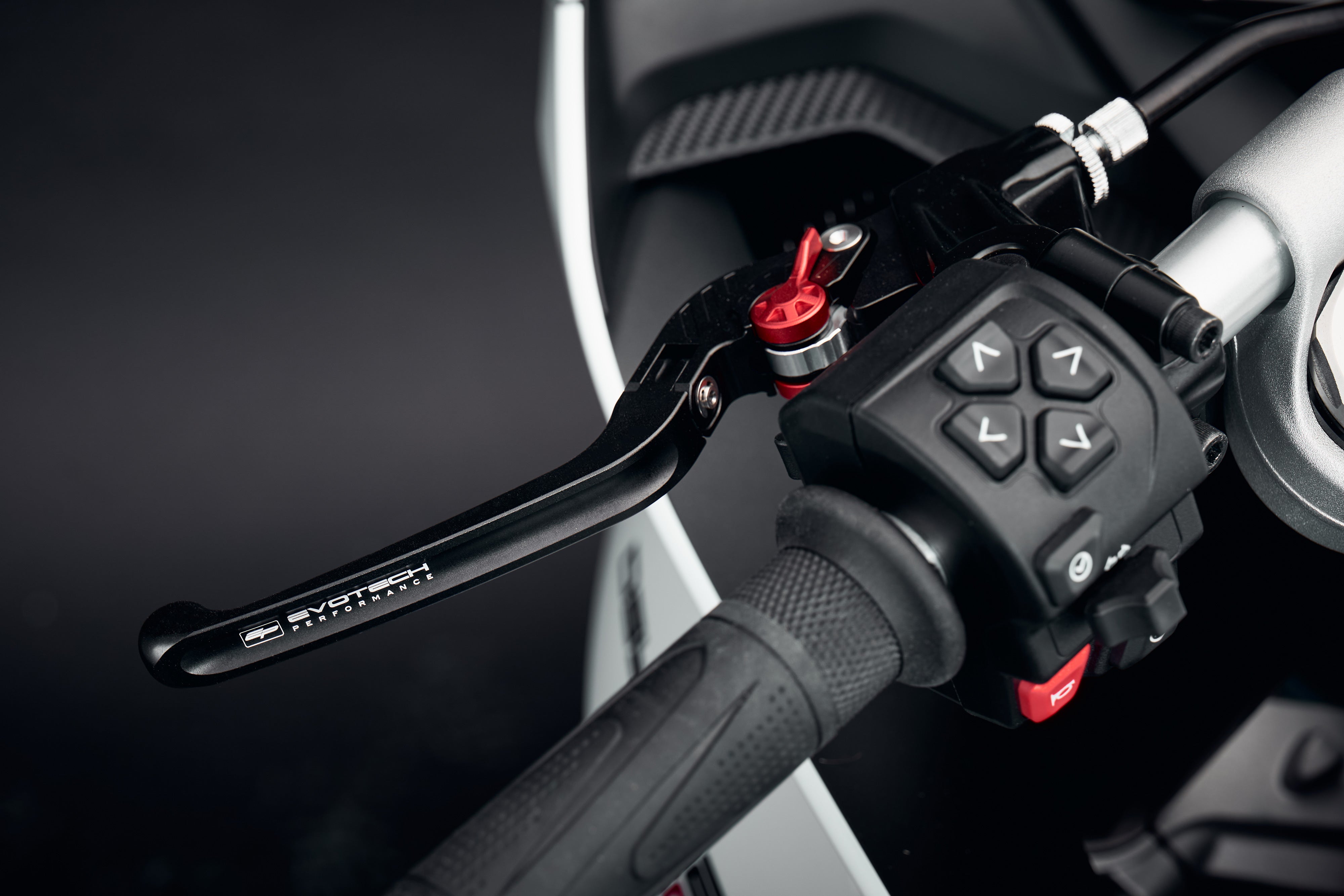 Evotech Evo Folding Clutch and Short Brake Lever Set - Triumph Daytona 660 (2024+)