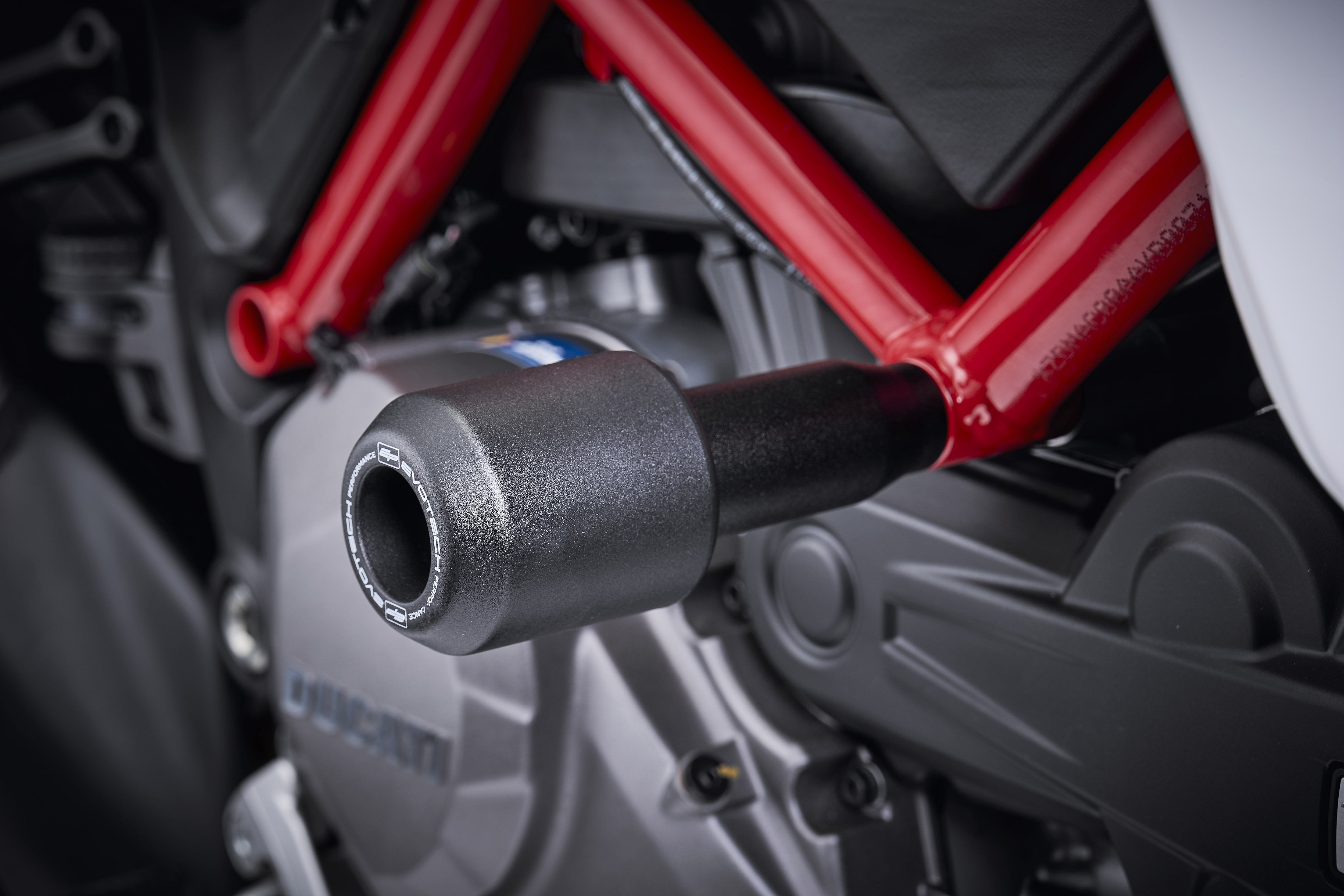 Evotech Ducati Multistrada 1260 Pikes Peak Crash Bobbins (2018-2020)