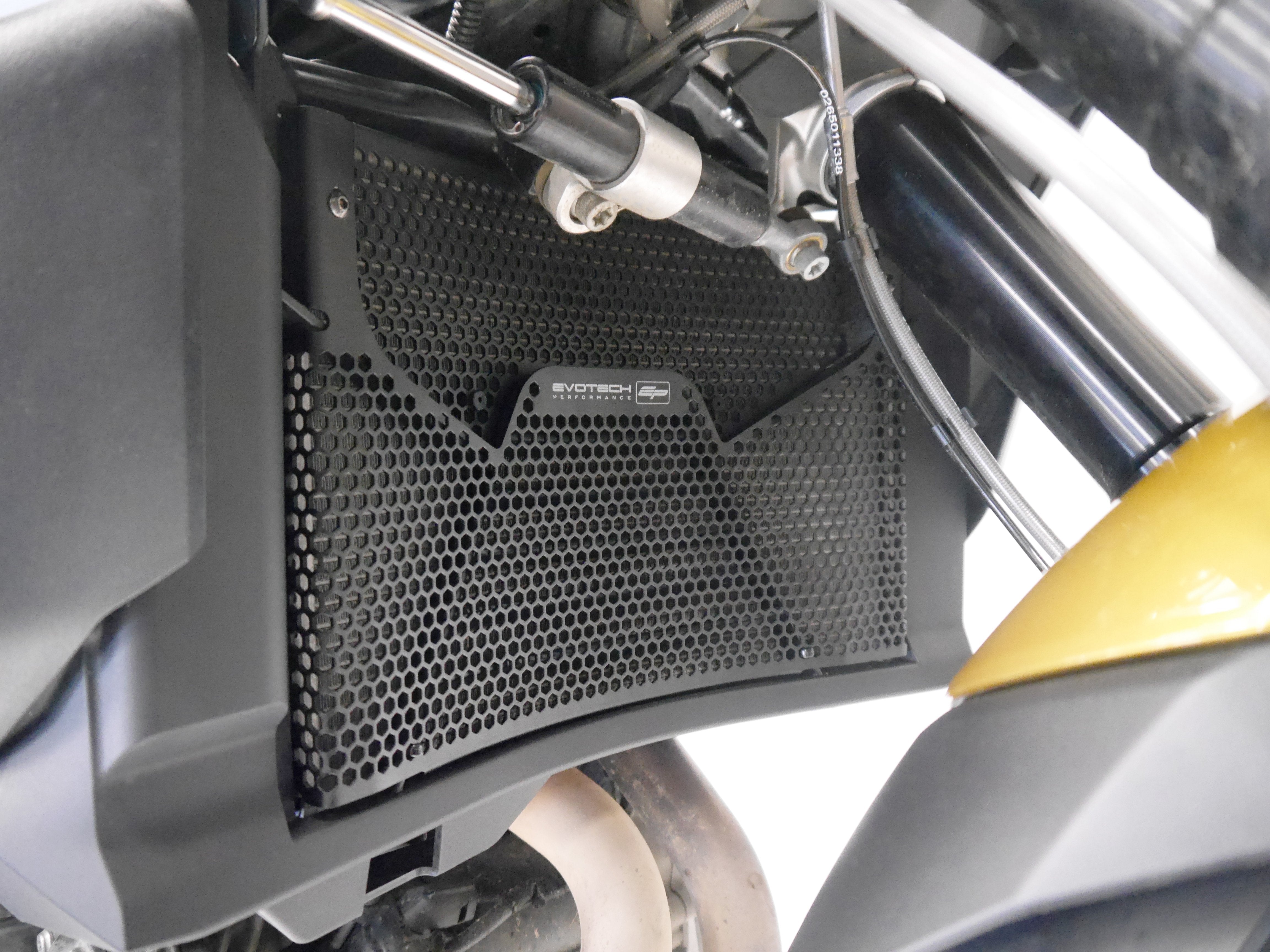 Evotech Radiator Guard - BMW F 900 XR Sport (2025+)