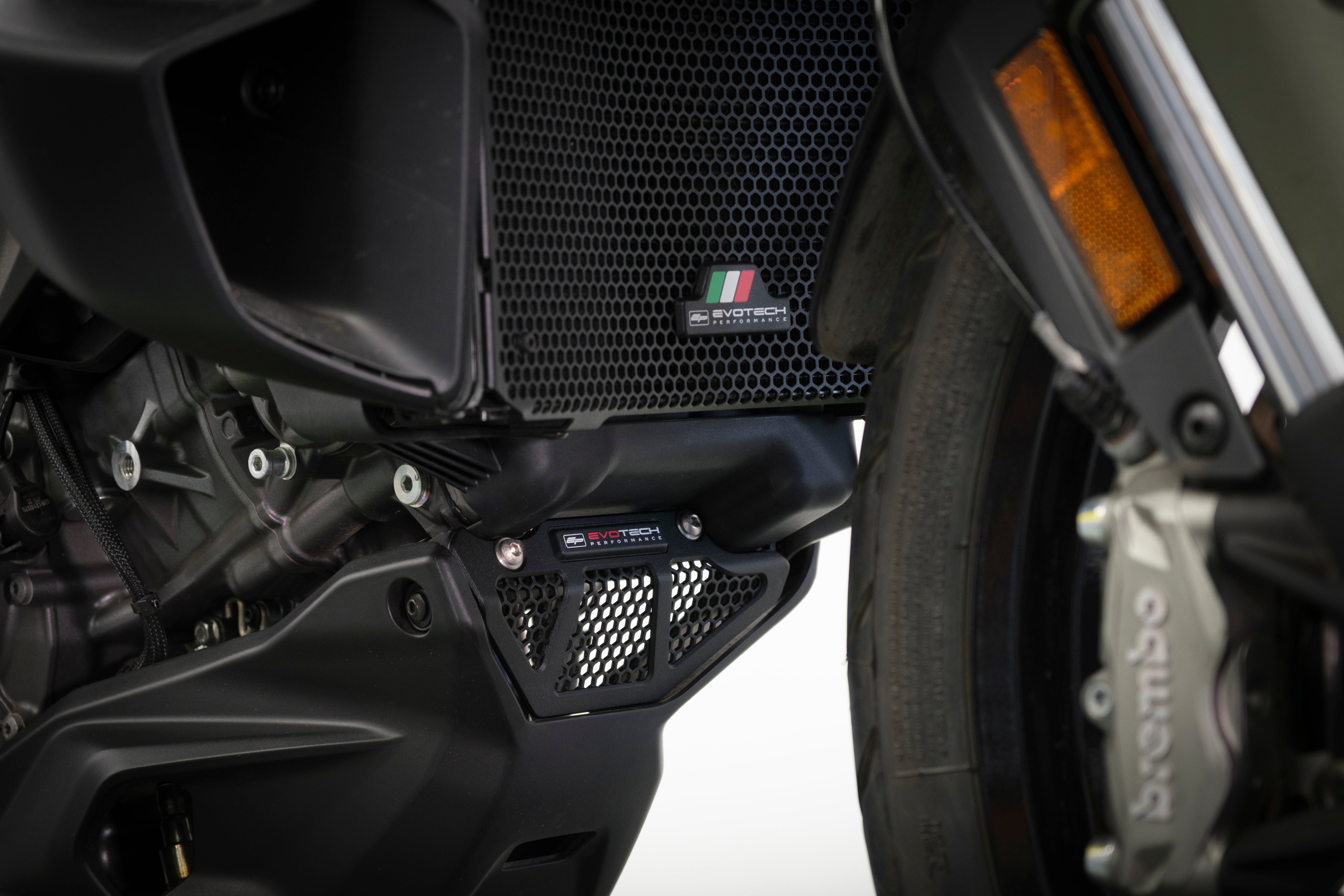 Evotech Radiator and Mid Engine Guard Set - Ducati Multistrada V2 S (2025+)