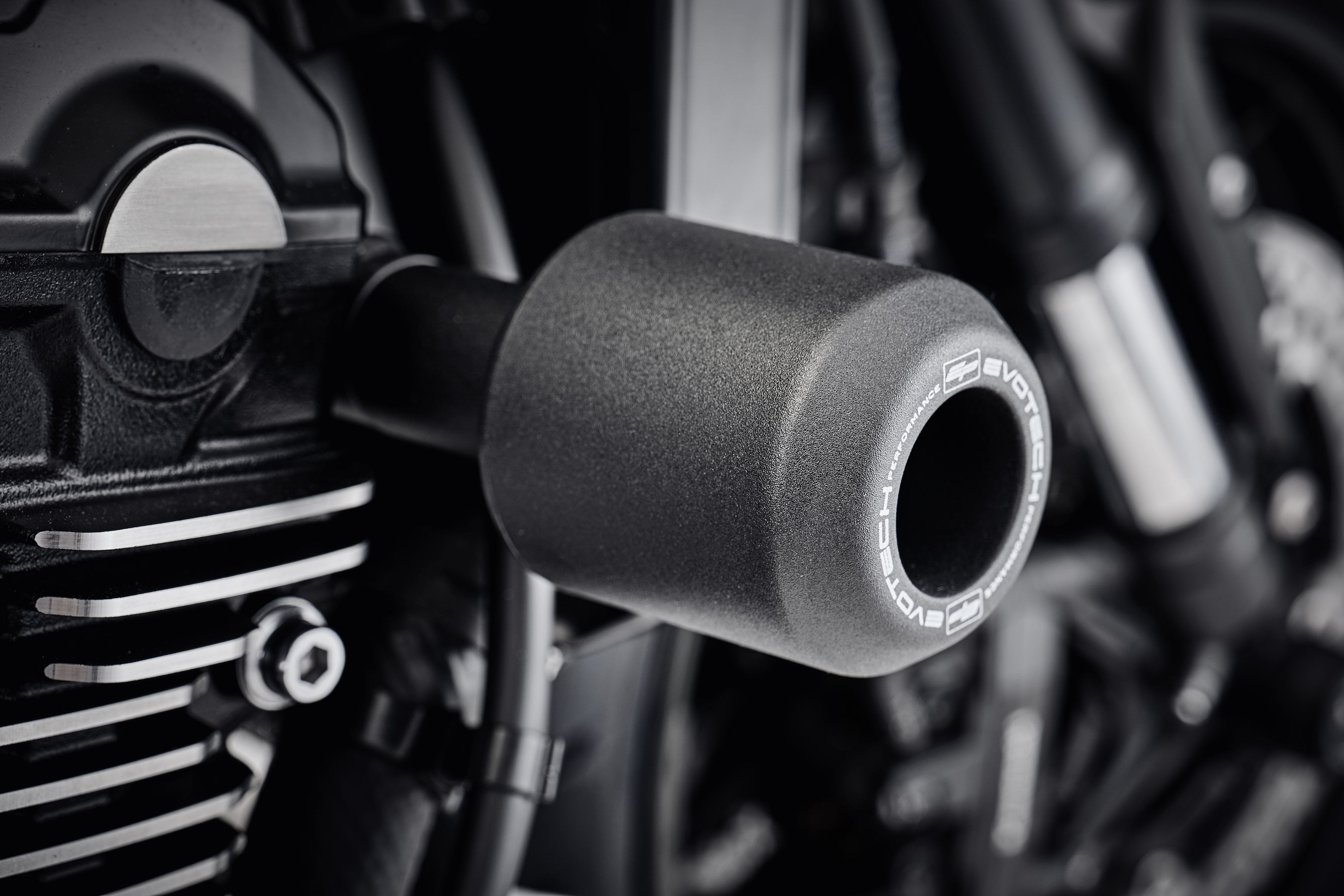 Evotech Crash Protection - Kawasaki Z900RS SE (2026+)