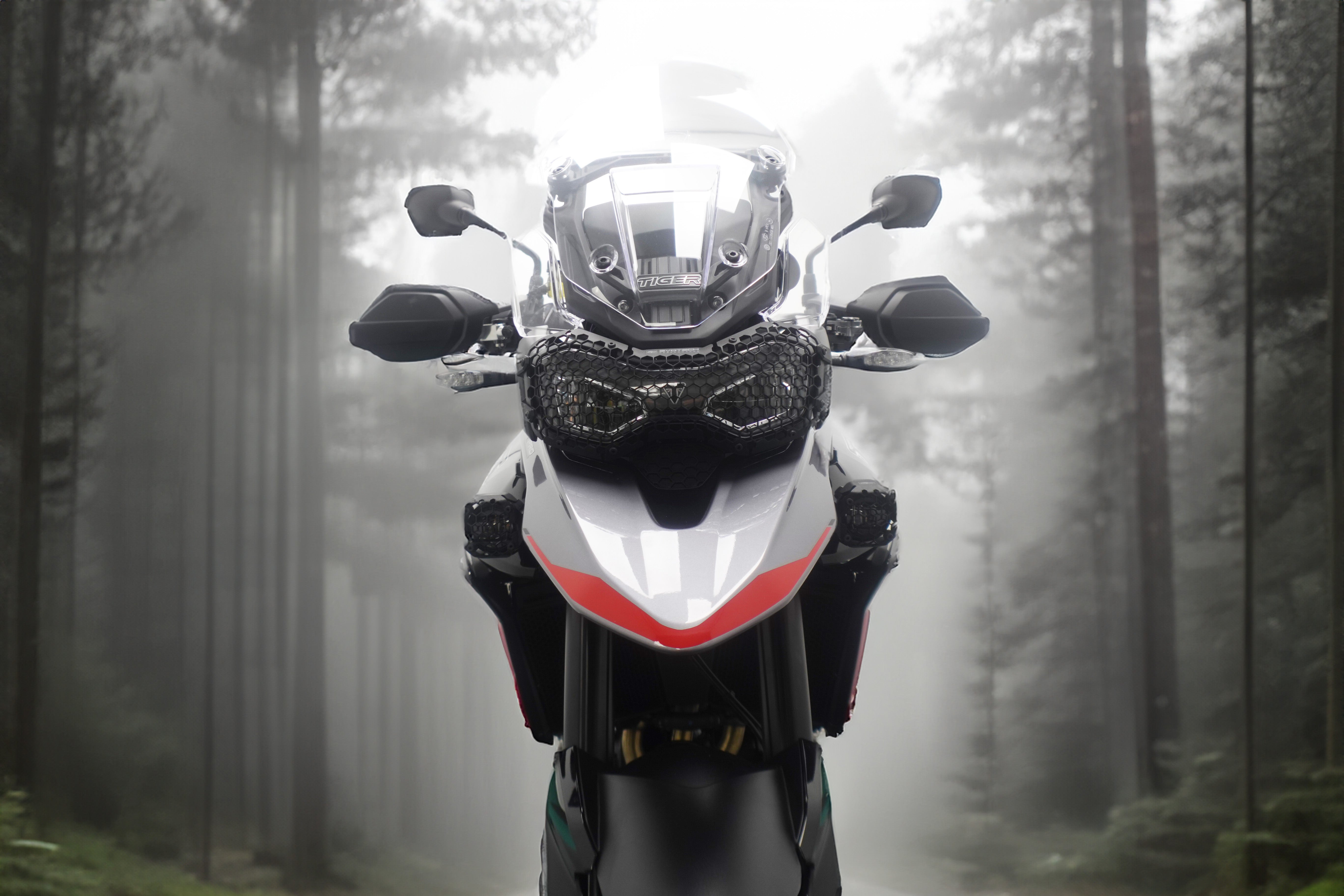 Evotech Spotlight Guard - Triumph Tiger 1200 Desert Edition (2026+)