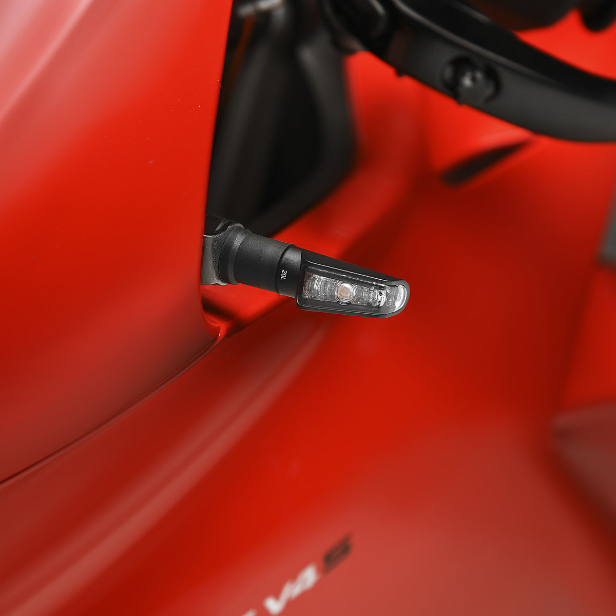 Rizoma Mounting kit to fit on fairing the Leggera Rizoma turn signal — Front — FR438B