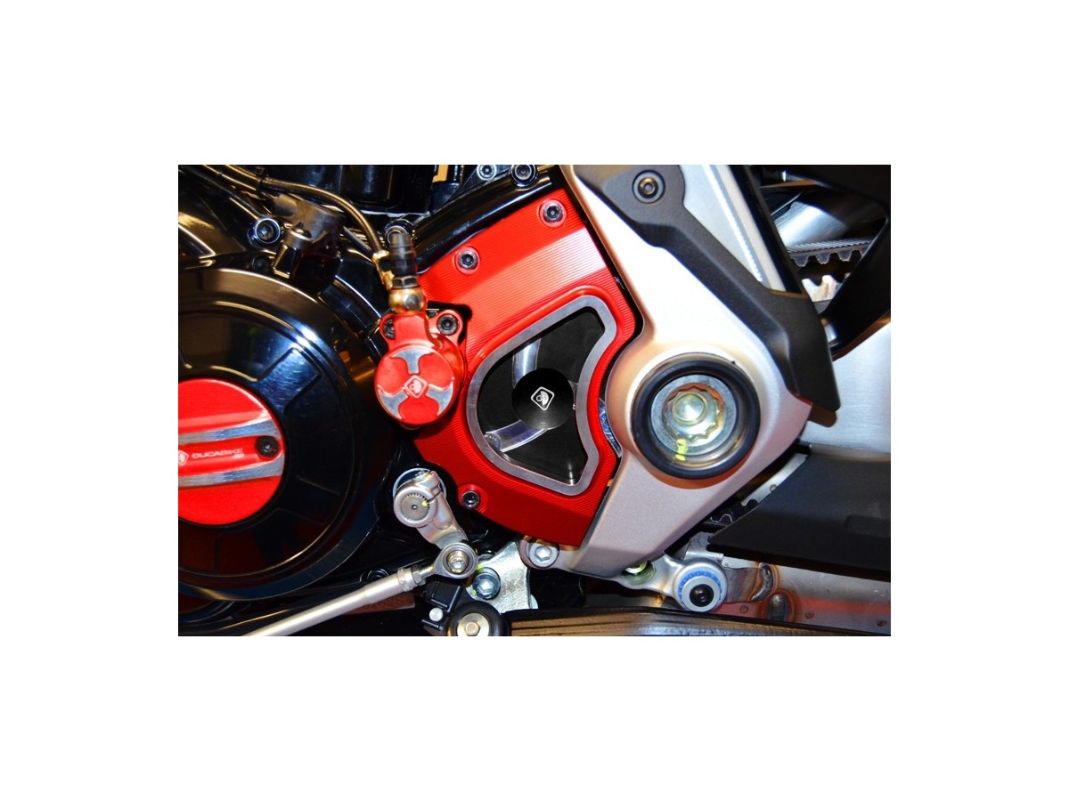 CP06 - SPROCKET COVER XDIAVEL