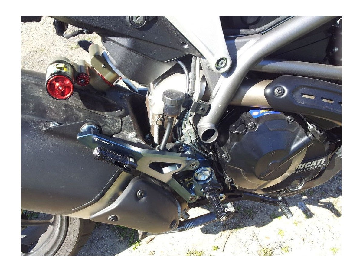 PRNHM01 - REARSET HYPERMOTARD 821